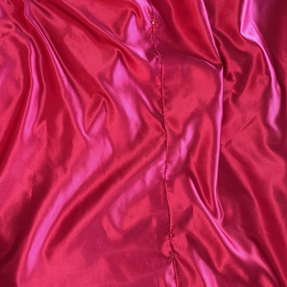 Fushia Gown - Picture 9 of 14